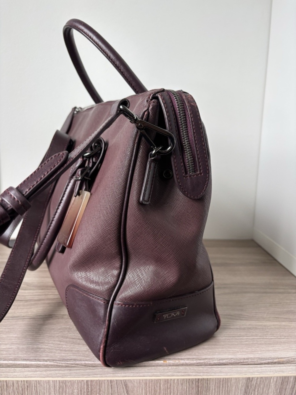 Tumi Villa Purple Leather Handbag Tote Bag Laptop Travel Purse 73126 Authentic❤️ - Picture 14 of 16